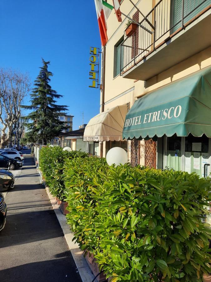 Hotel Etrusco Сесто-Фьорентино Экстерьер фото
