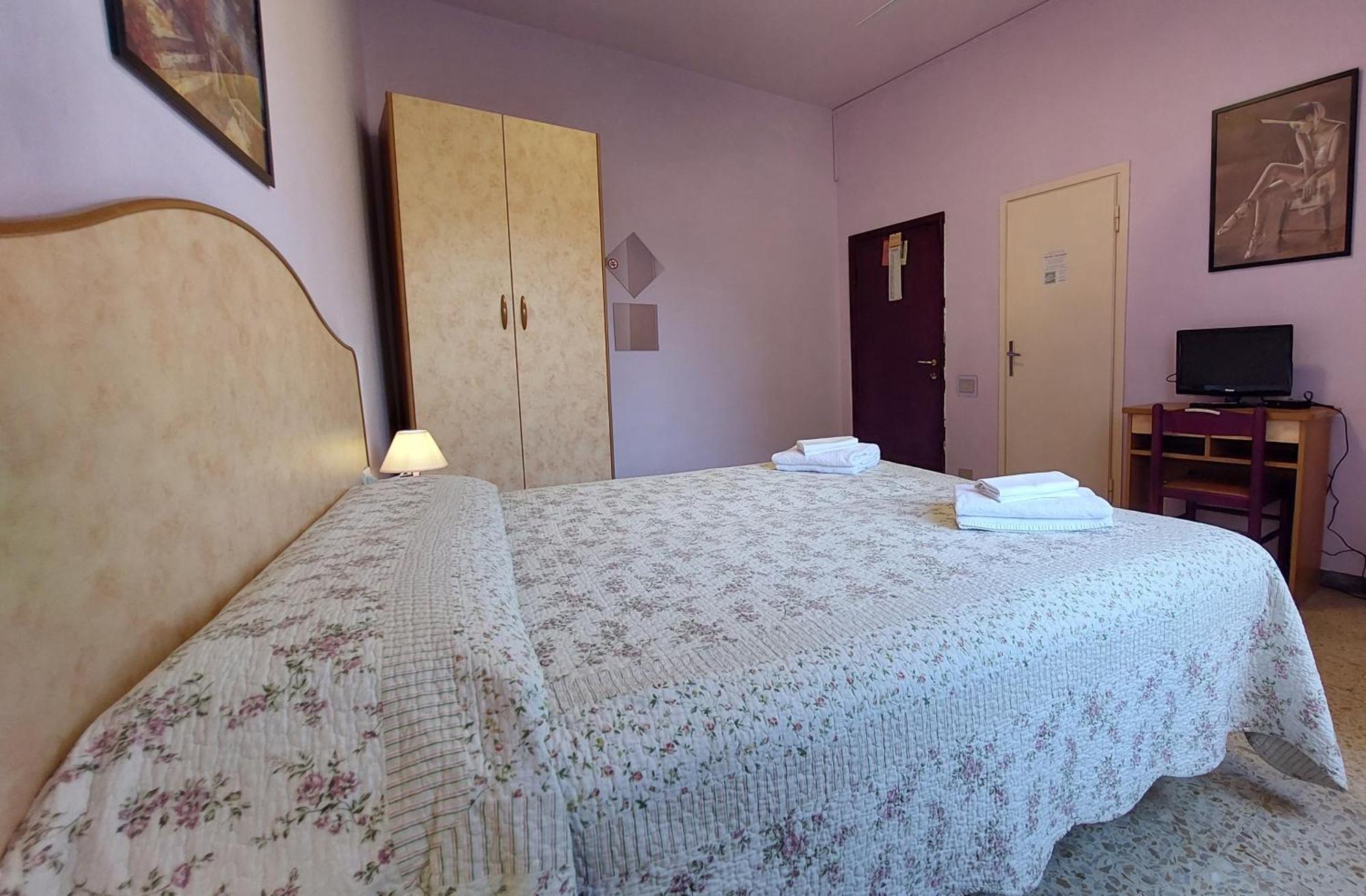 Hotel Etrusco Сесто-Фьорентино Экстерьер фото
